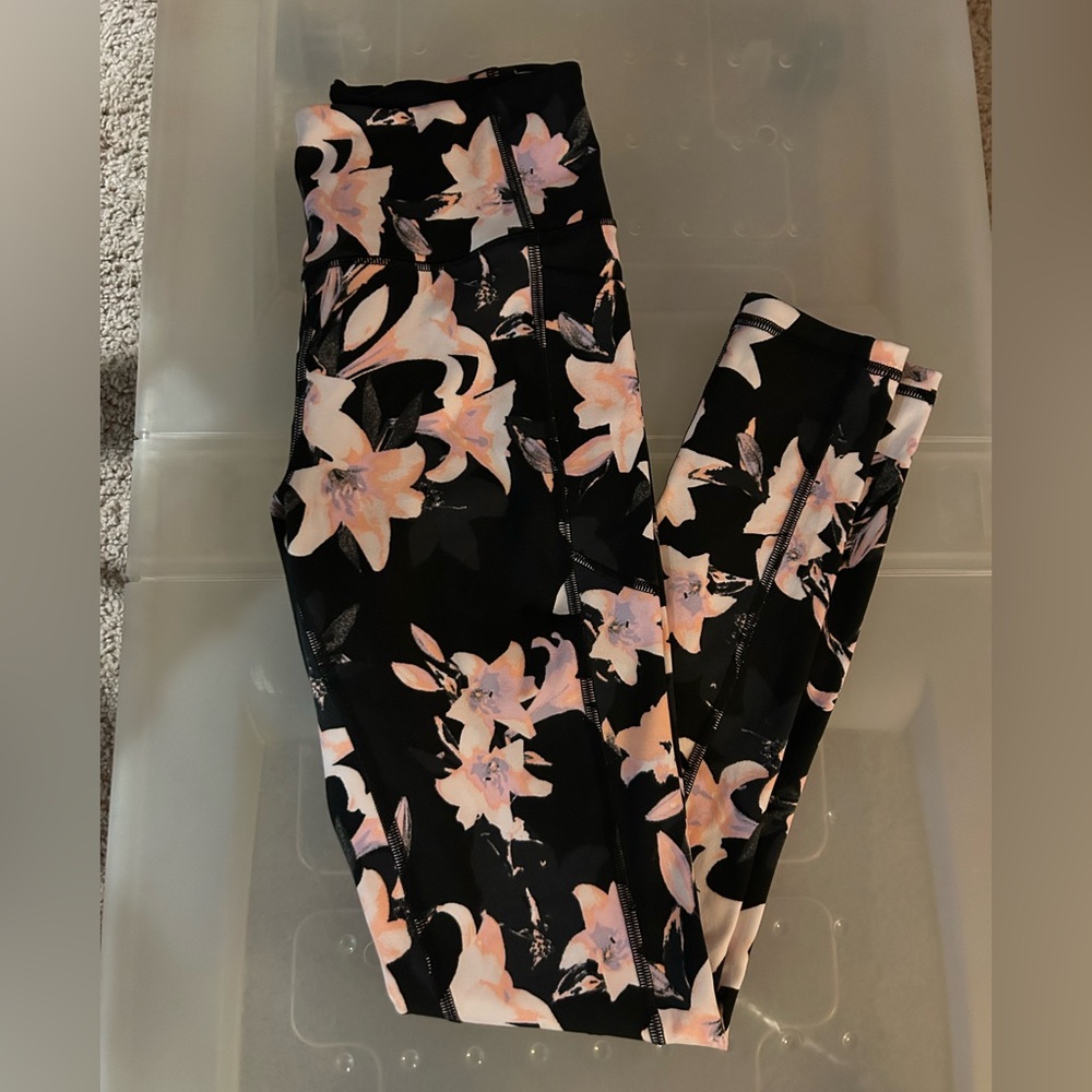 VS Floral Black and Pink HighWaist Leggings